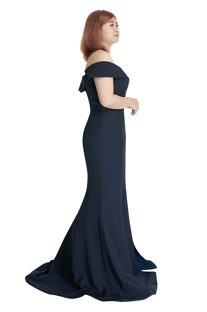 side view of the dress